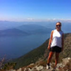 Meet your Posher, Casey